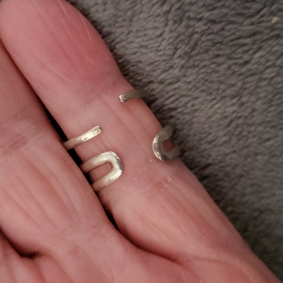 Sterling silver toe rings - Picture 2 of 3